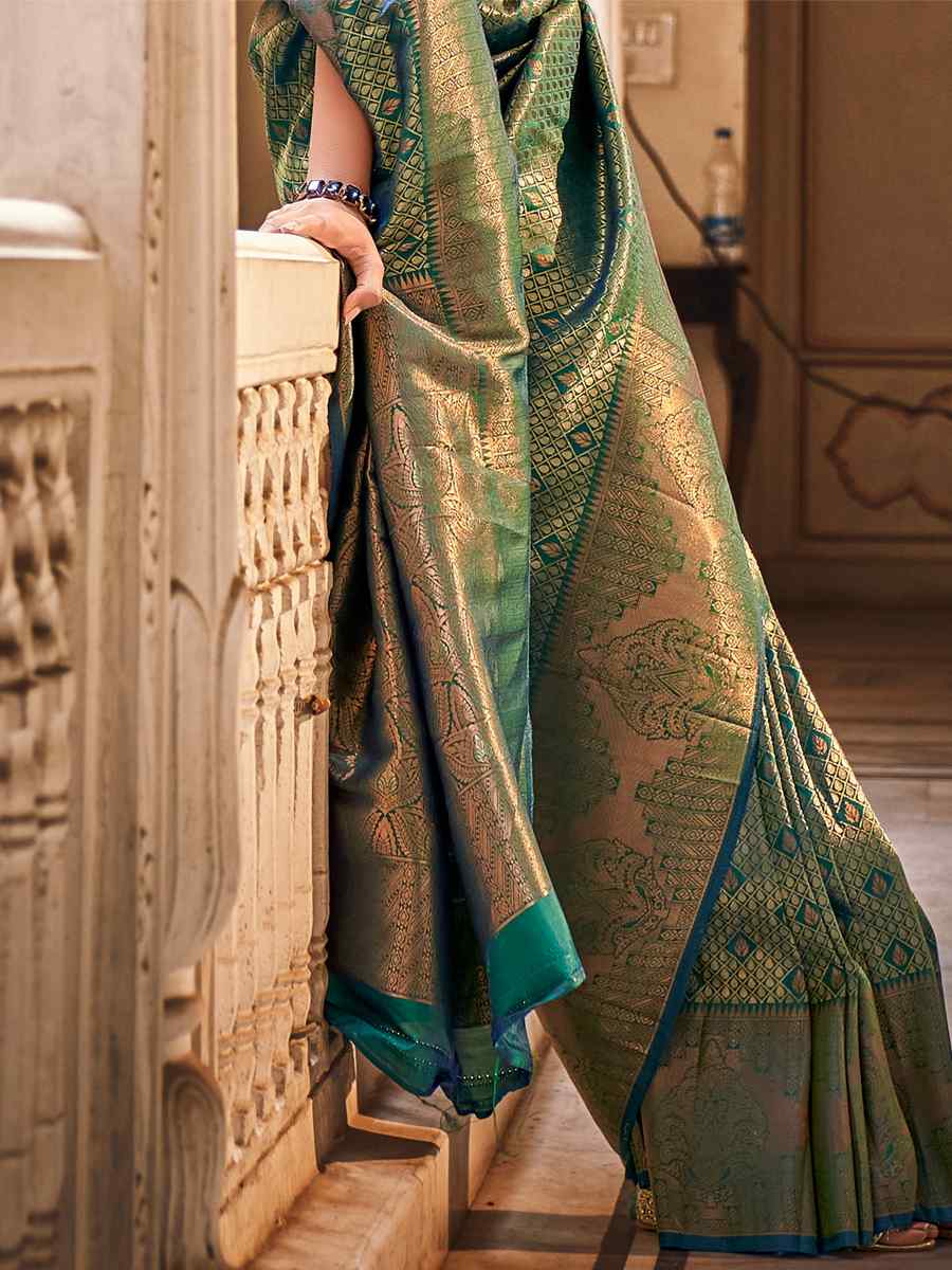Green Handloom Silk Handwoven Wedding Festival Heavy Border Saree