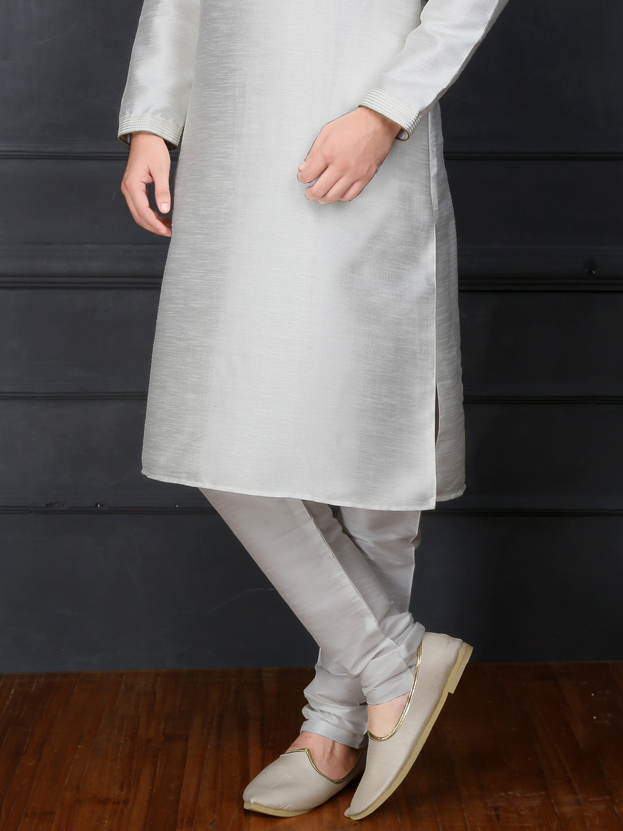 Off White Art Banarasi Silk Embroidered Festival Kurta