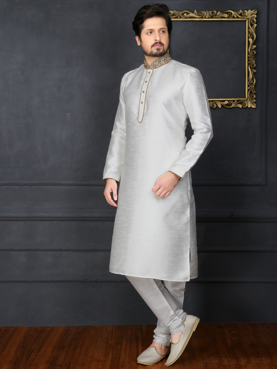 Off White Art Banarasi Silk Embroidered Festival Kurta
