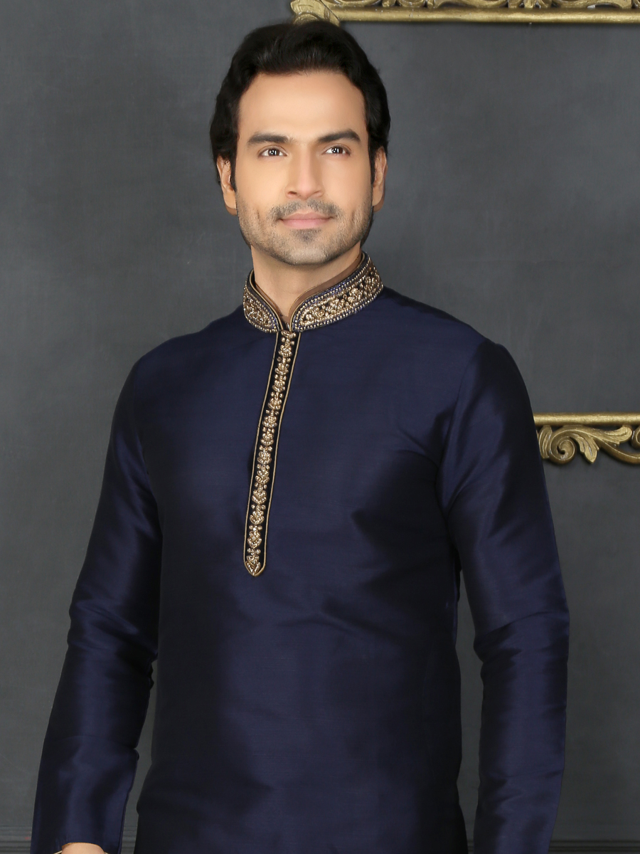 Midnight Blue Art Banarasi Silk Embroidered Festival Kurta