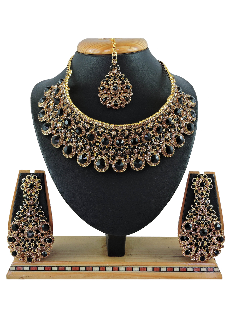 Black Alloy Bridal Wear Diamonds Necklace