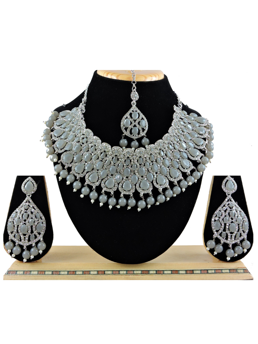 Grey Alloy Festival Wear Kundan Necklace