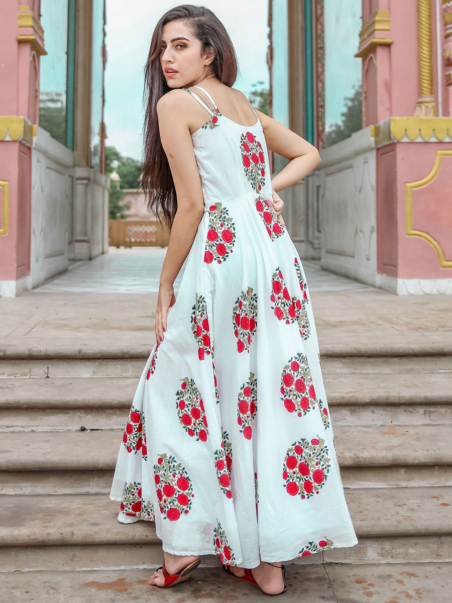 Off-White Muslin Printed Casual Gown
