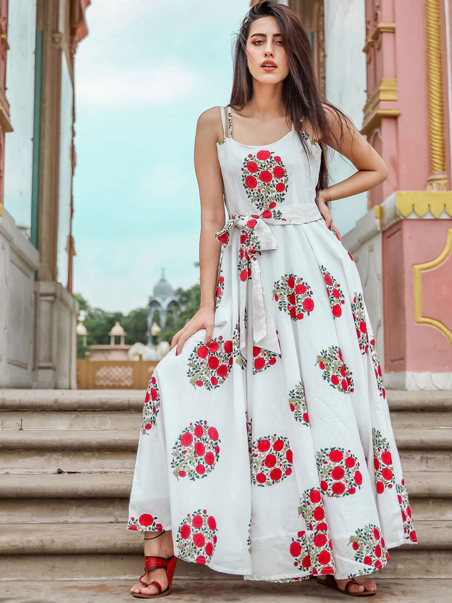 Off-White Muslin Printed Casual Gown