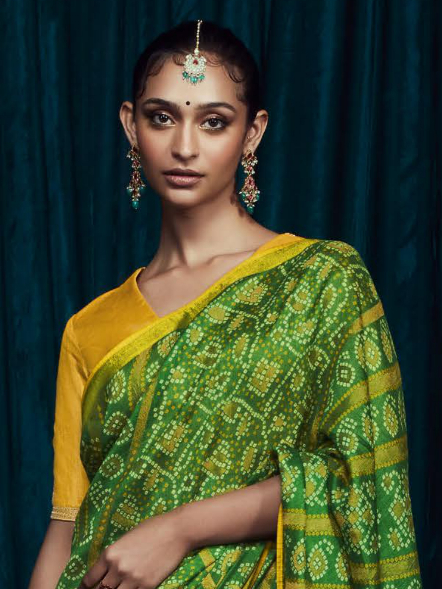 Green Silky Brasso Embroidered Casual Festival Classic Style Saree