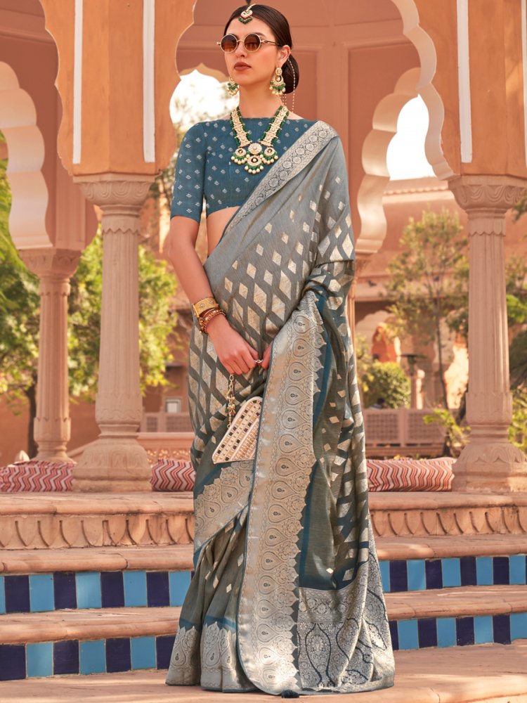 Grey Soft Kachhi Silk Handwoven Wedding Festival Heavy Border Saree