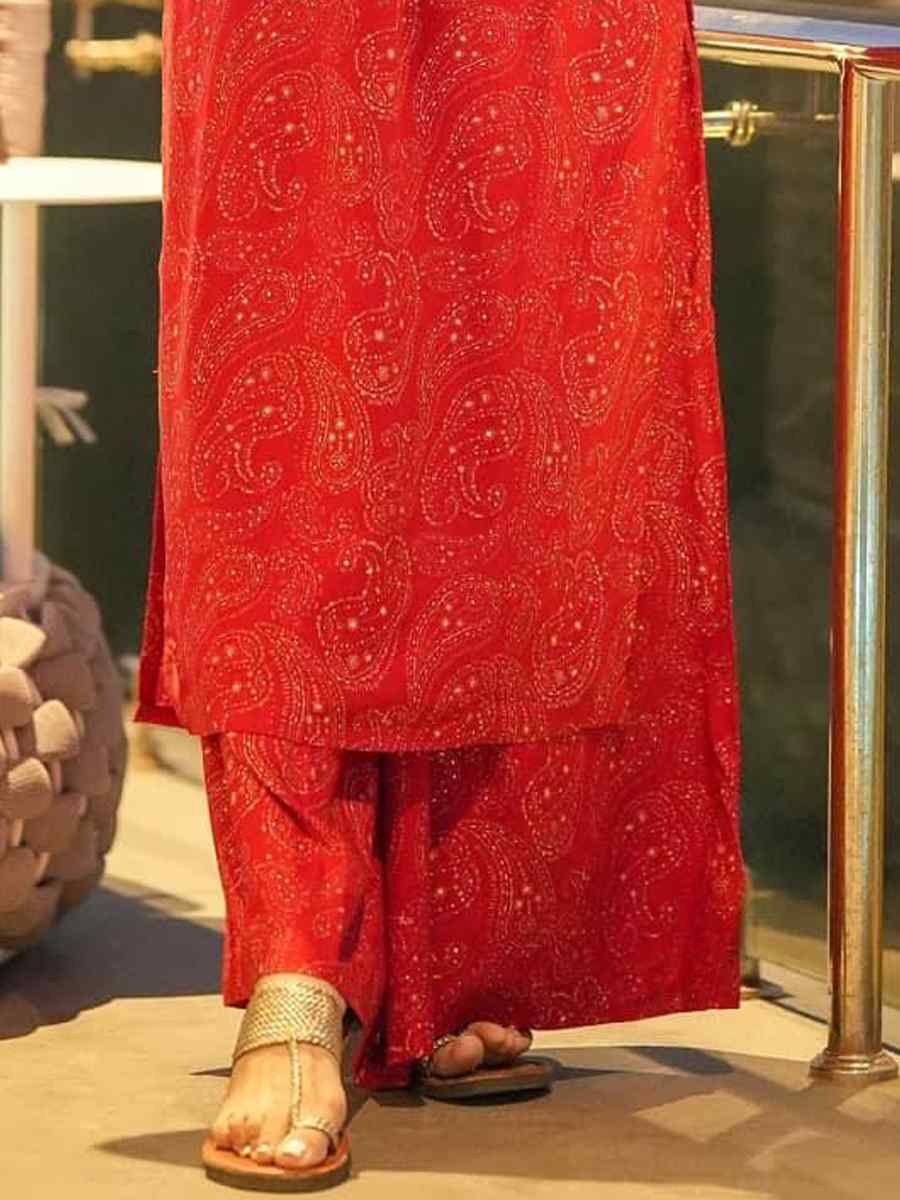 Red Pure Maslin Printed Festival Casual Kurti With Bottom