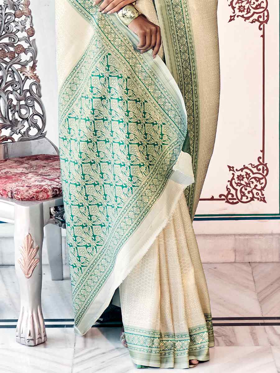 Beige Kanjivaram Silk Handwoven Casual Festival Heavy Border Saree