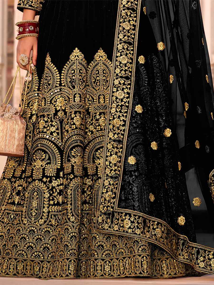 Black 9000 Velvet Embroidered Engagement Wedding Anarkali Salwar Kameez