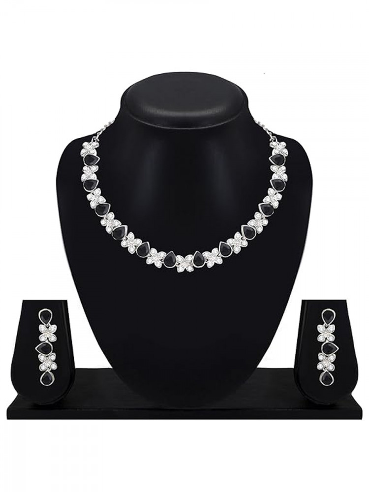 Black Alloy Festival Wear Kundan Necklace