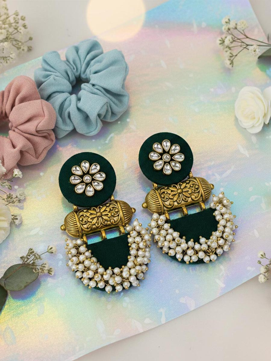 Black Alloy Wedding Party Festival Wear Pearls Kundan Earrings