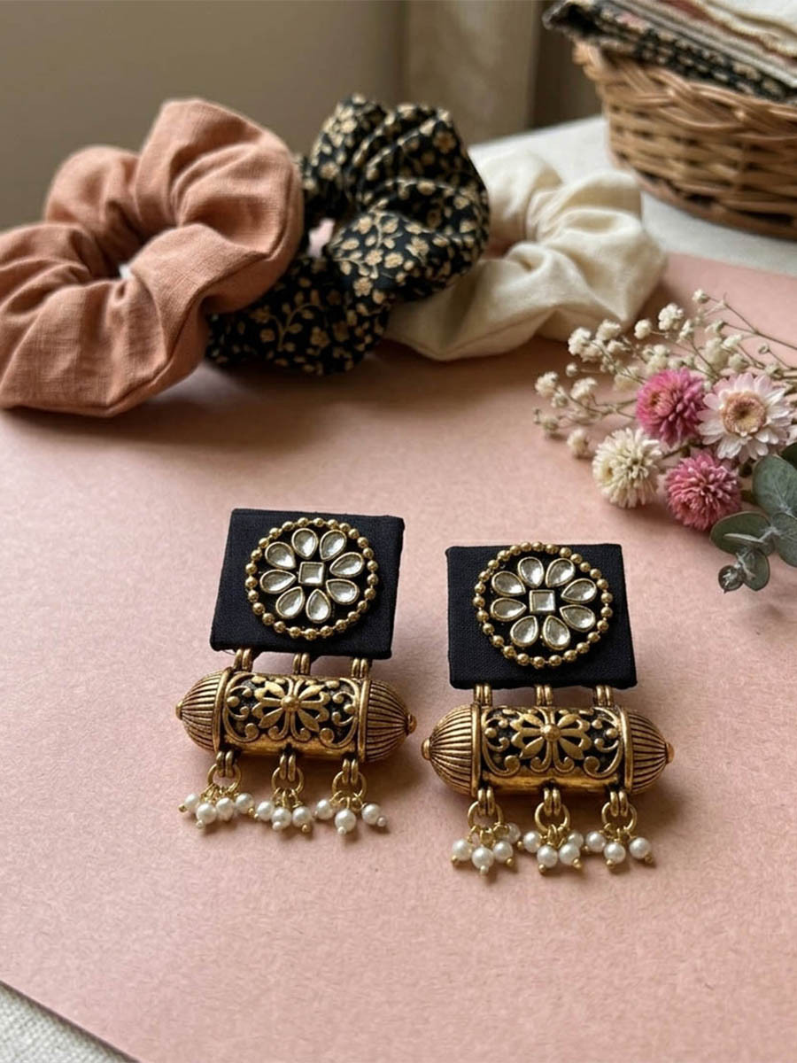 Black Alloy Wedding Party Festival Wear Pearls Kundan Earrings