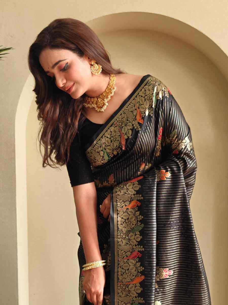 Black Banarasi Mushro Satin Silk Handwoven Festival Wedding Fancy Heavy Border Saree