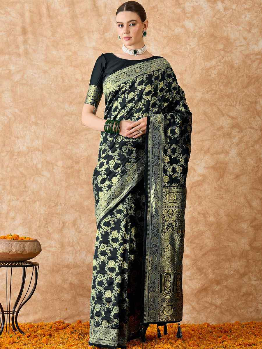 Black Banarasi Silk Handwoven Bridal Reception Festival Wedding Fancy Heavy Border Sarees
