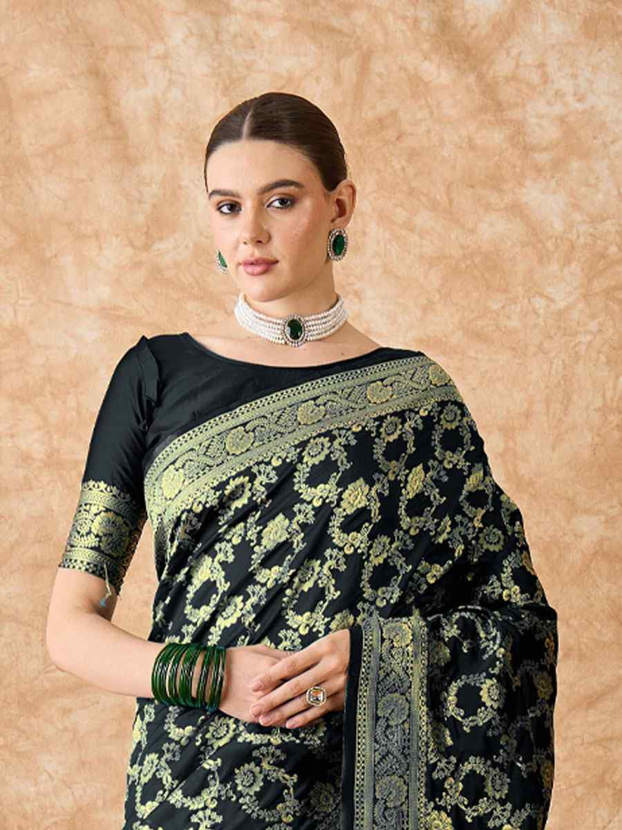 Black Banarasi Silk Handwoven Bridal Reception Festival Wedding Fancy Heavy Border Sarees