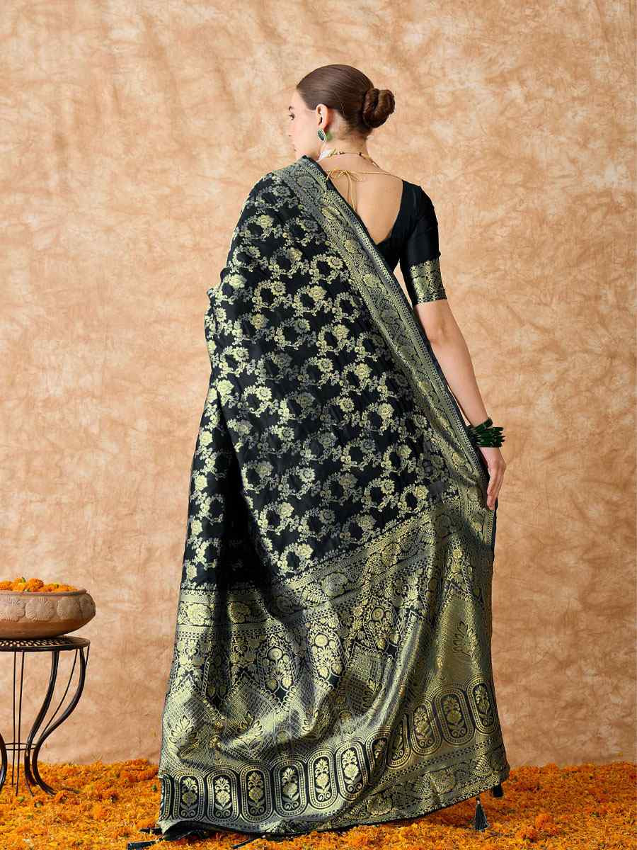 Black Banarasi Silk Handwoven Bridal Reception Festival Wedding Fancy Heavy Border Sarees