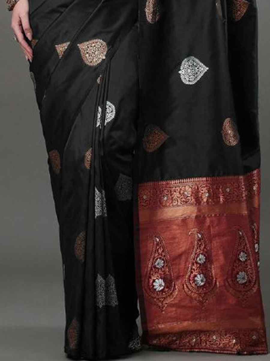 Black Banarasi Soft Silk Handwoven Casual Festival Classic Style Saree
