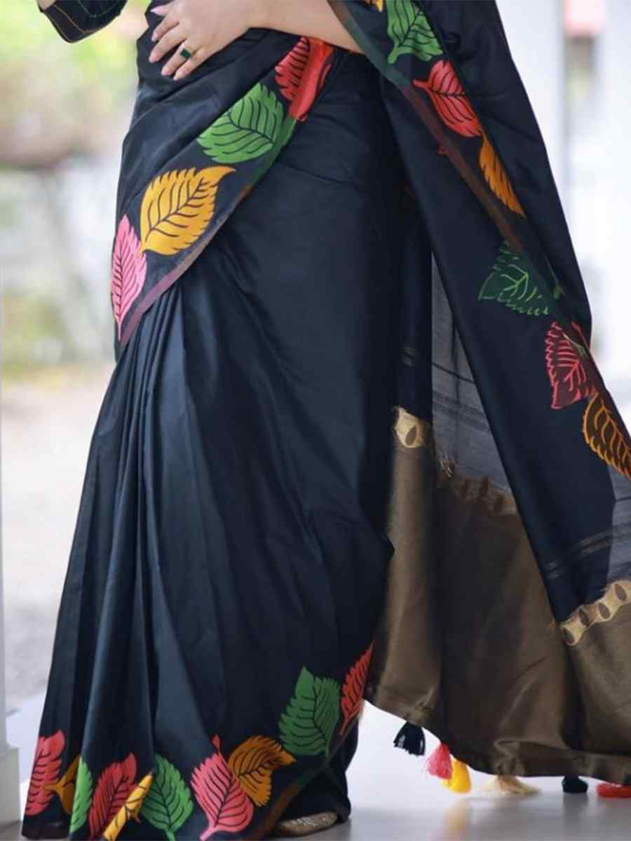 Black Banarasi Soft Silk Handwoven Festival Casual Heavy Border Saree