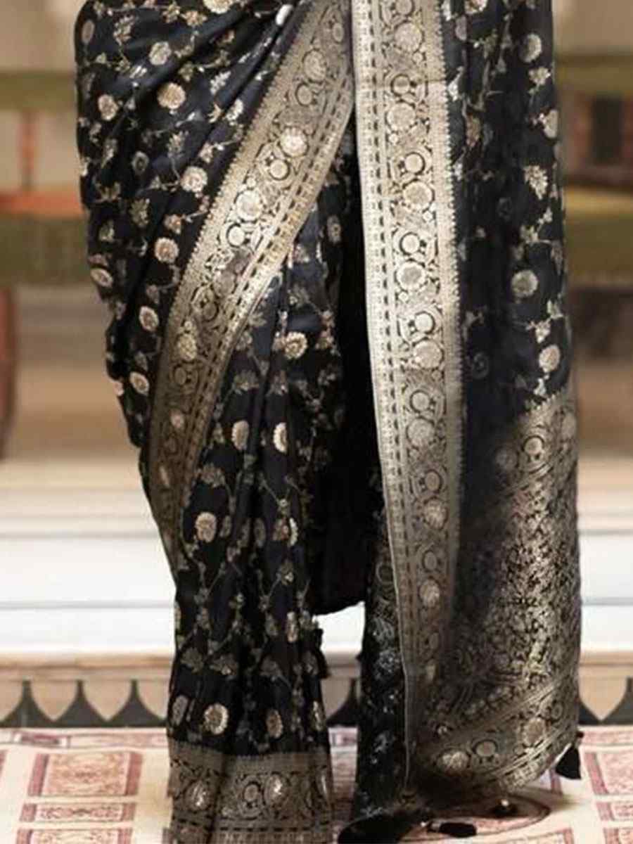 Black Banarasi Soft Silk Handwoven Wedding Festival Heavy Border Saree