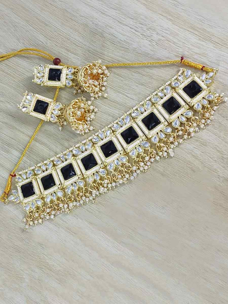 Black Brass Bridal Wear Kundan Necklace