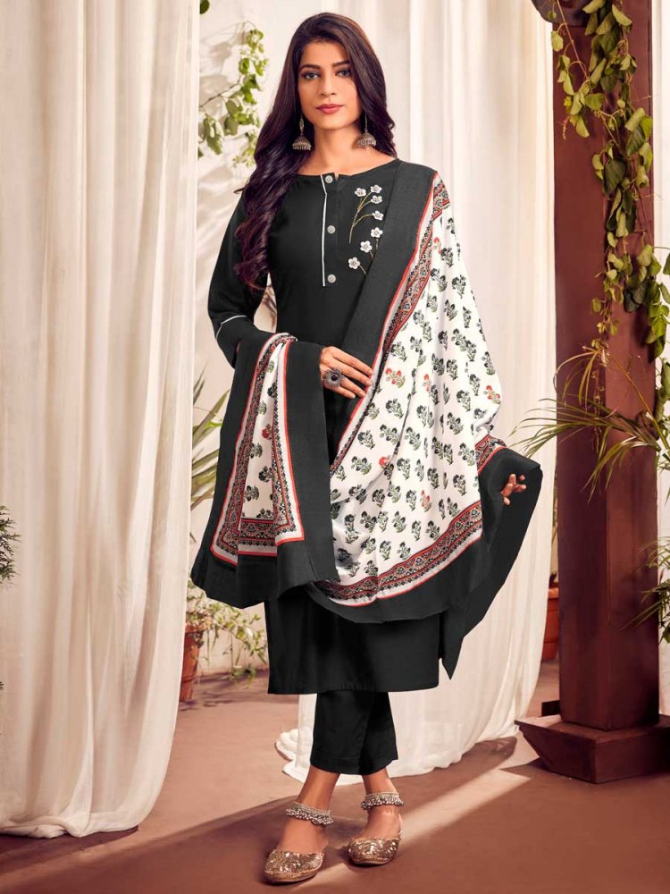 Black Cotton Embroidered Festival Pant Kameez