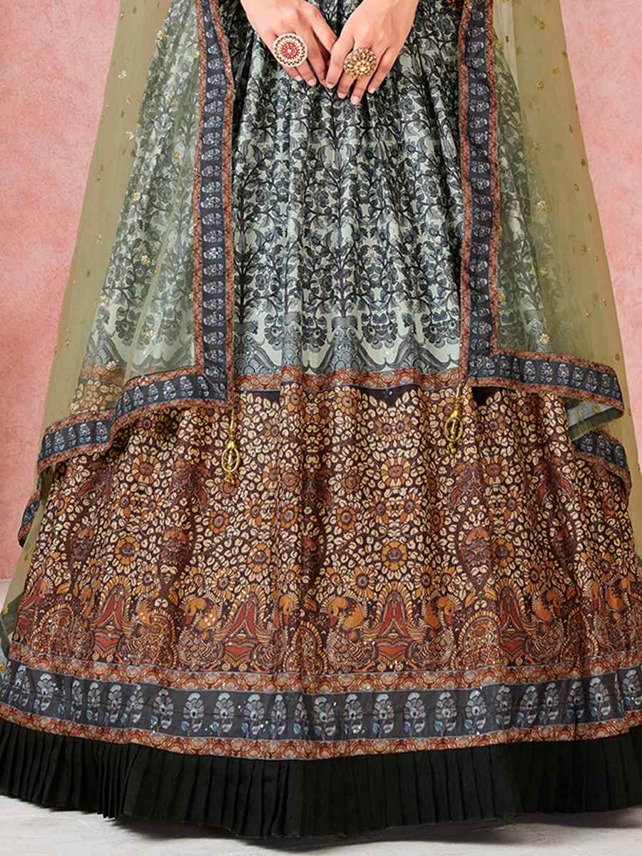 Black Dola Silk Embroidered Party Gown