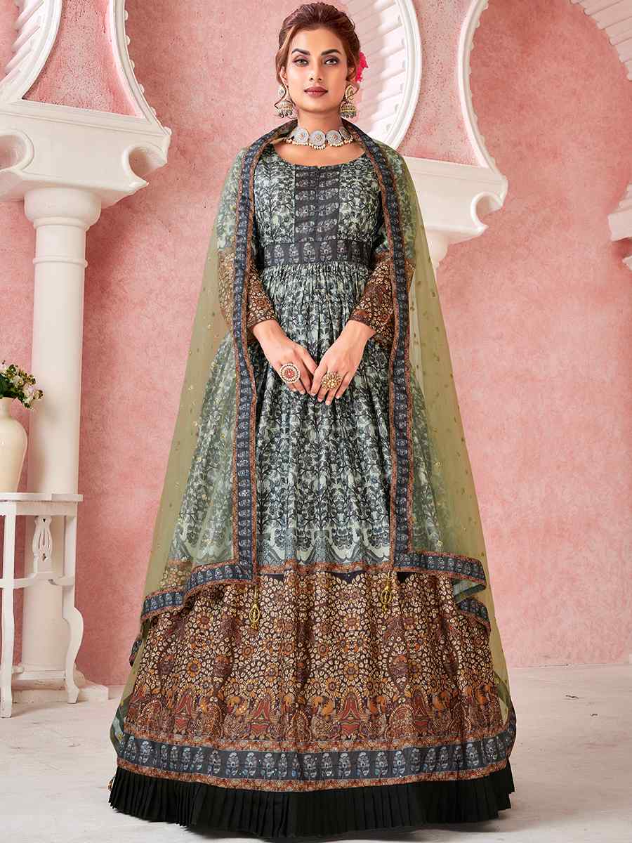 Black Dola Silk Embroidered Party Gown