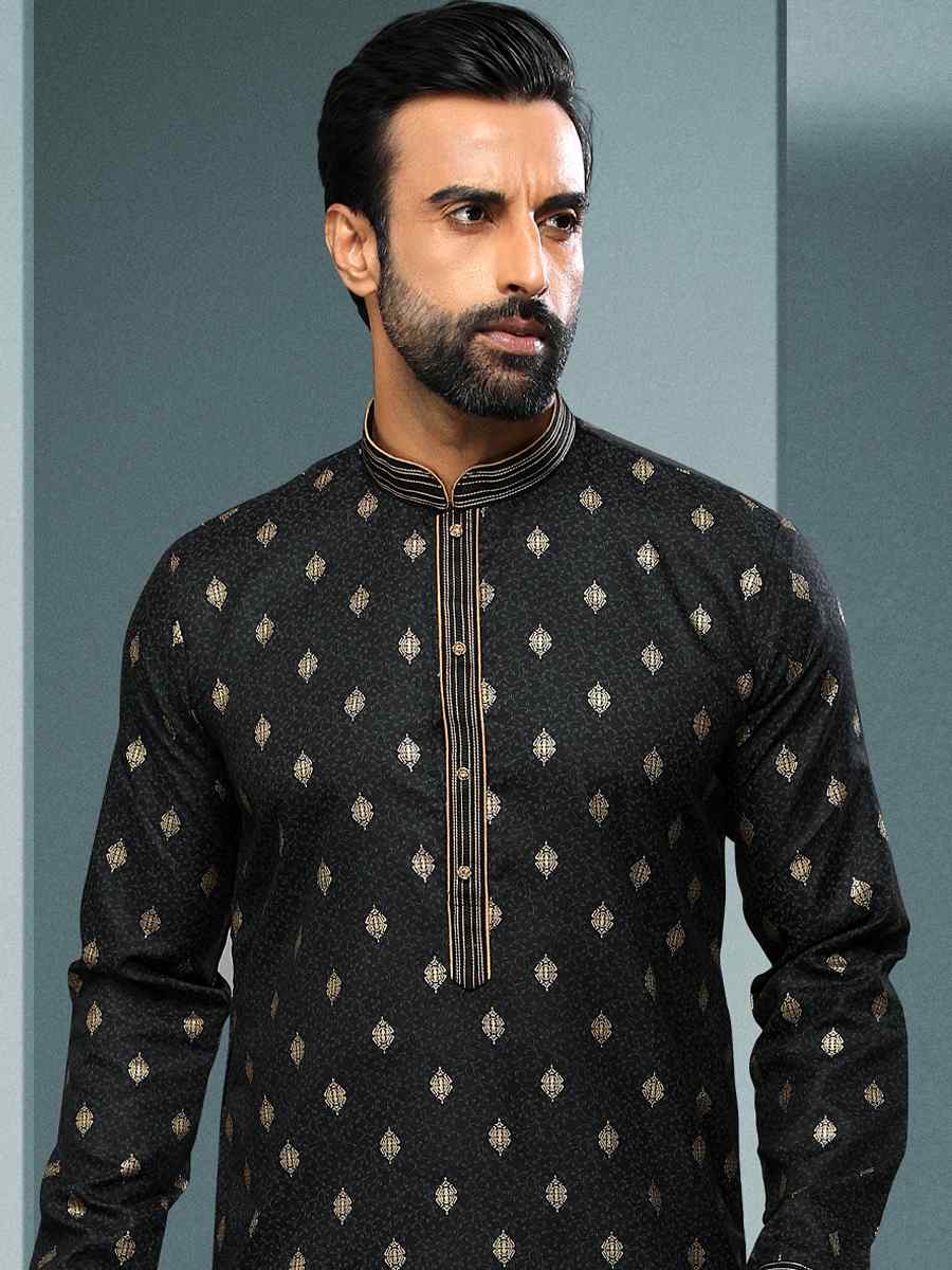 Black Hand Loomed In Rich Yarns Of Cotton Printed Festival Kurta