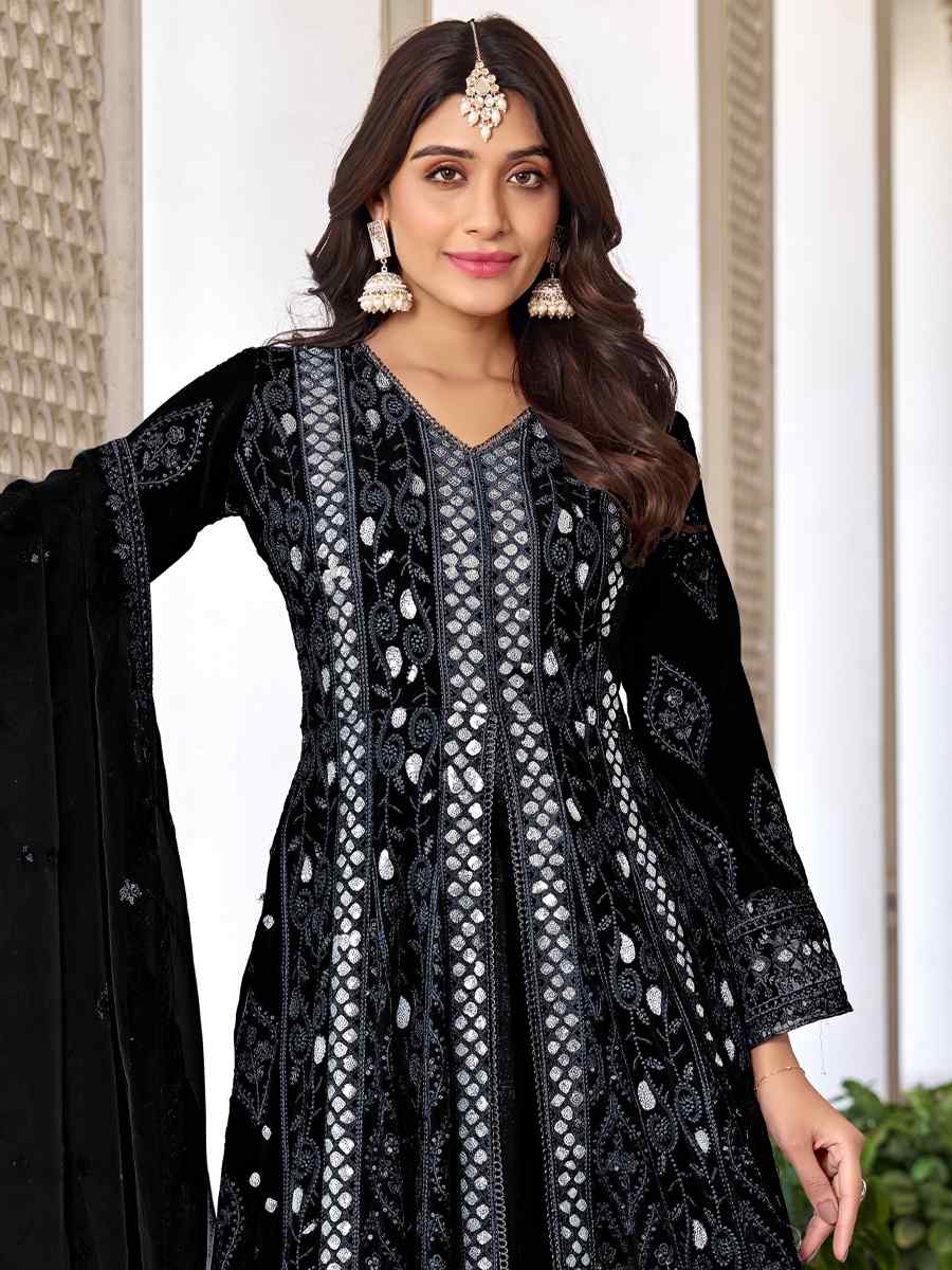 Black Heavy Faux Georgette Embroidered Festival Wedding Anarkali Salwar Kameez