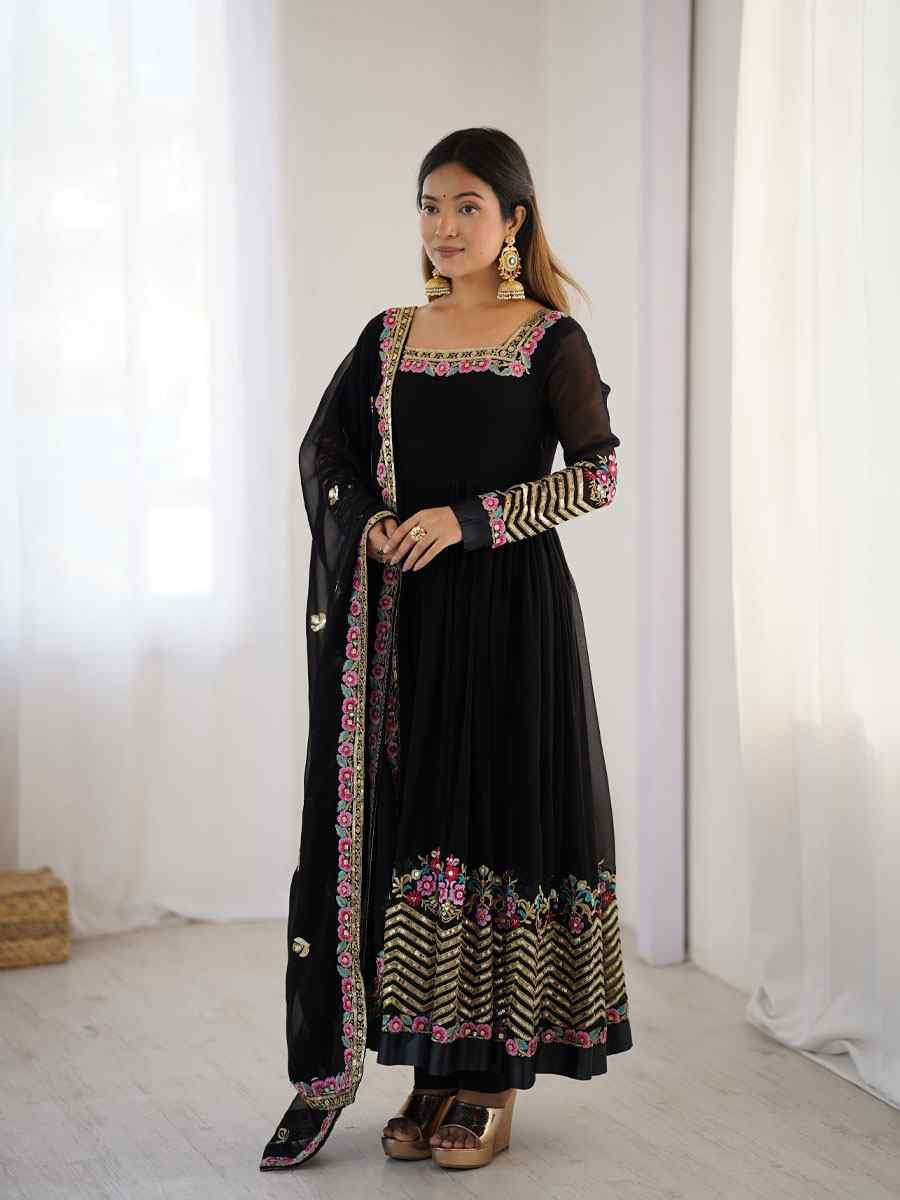 Black Heavy Georgette Embroidered Party Wedding Ready Anarkali Salwar Kameez