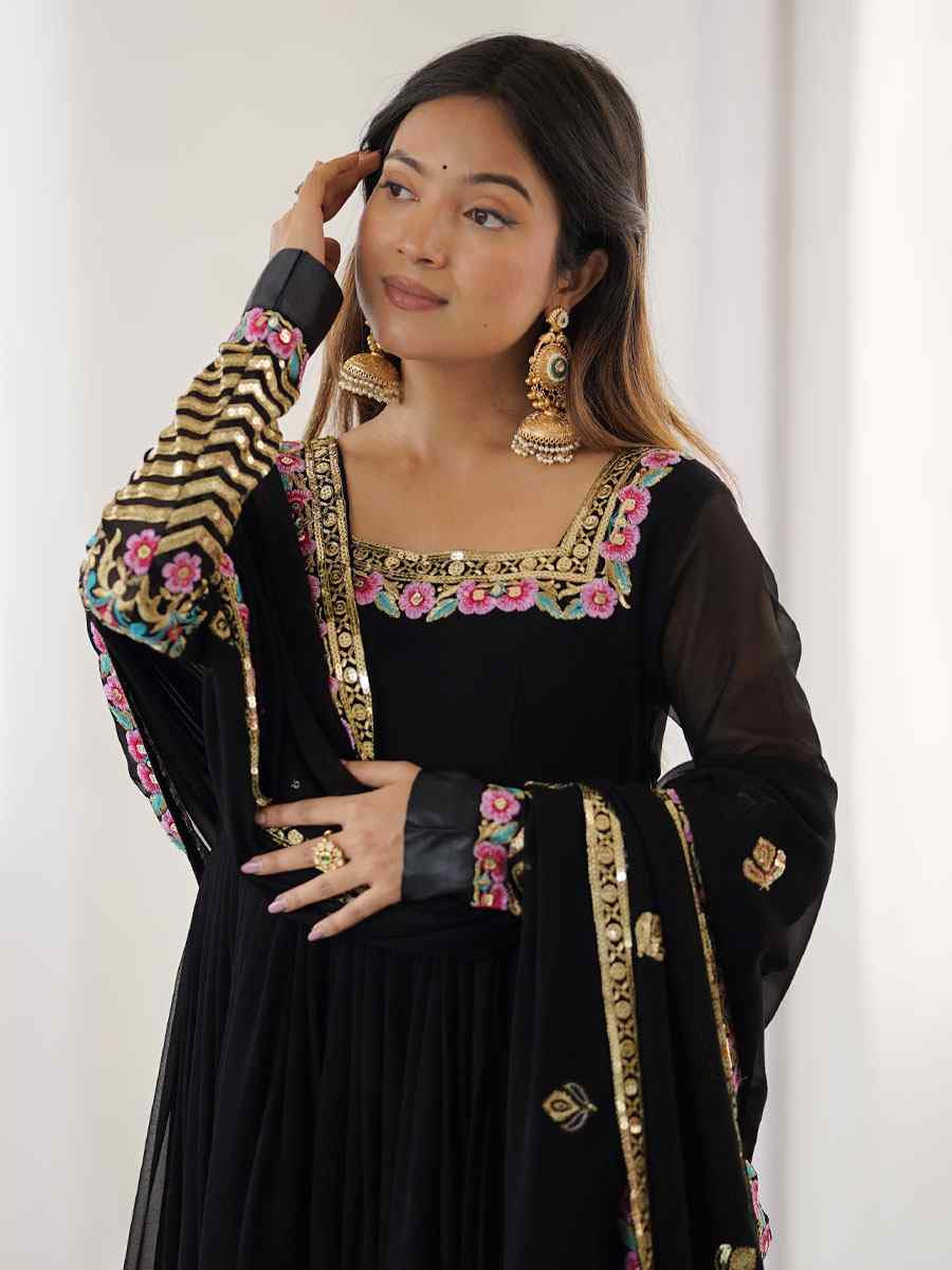 Black Heavy Georgette Embroidered Party Wedding Ready Anarkali Salwar Kameez