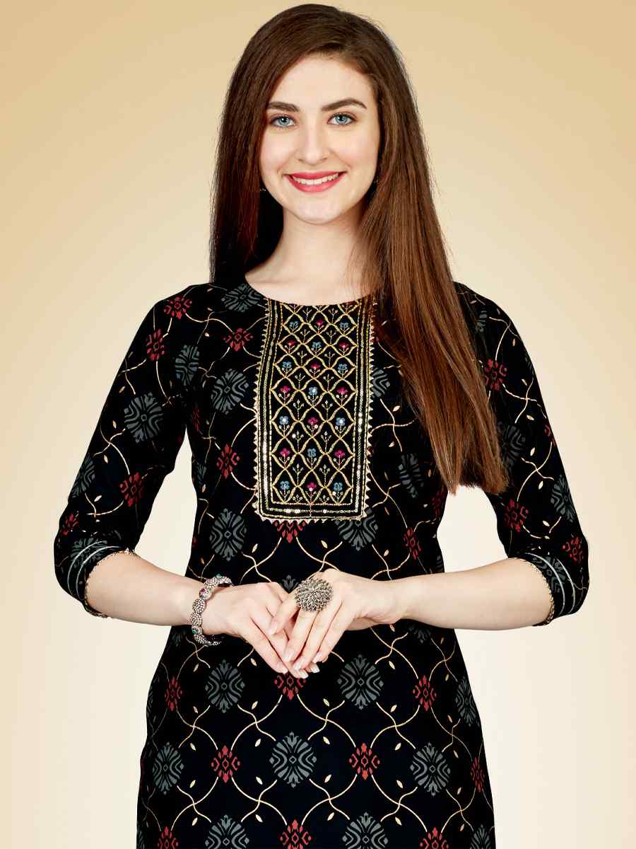 Black Heavy Rayon 14 Kgs Embroidered Festival Casual Kurti
