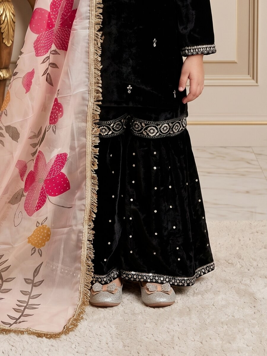 Black Heavy viscose velvet Embroidered Sequins Ethnic Casual Festival Party Wedding Kurta Sharara Girls Wear