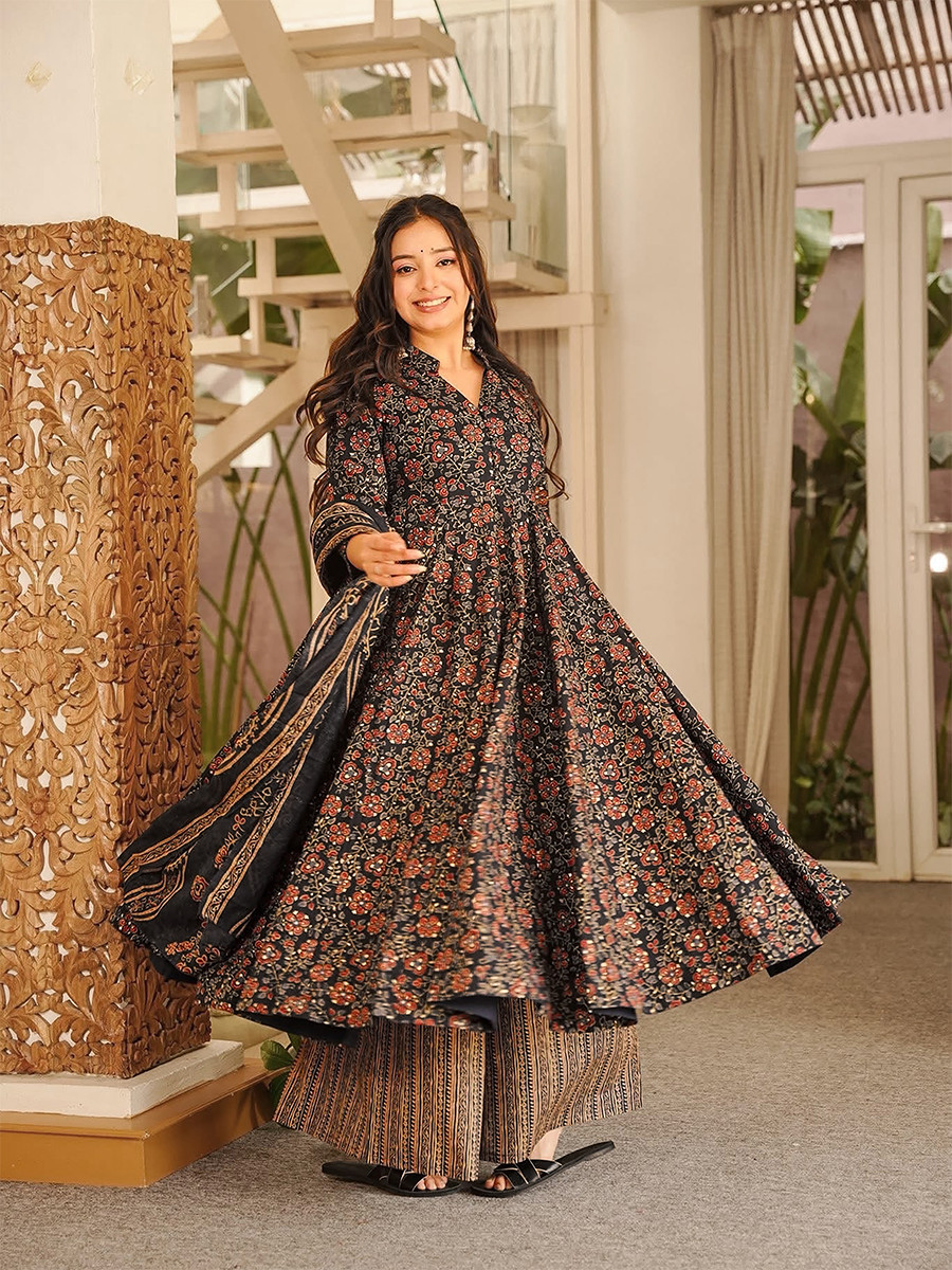 Black Maslin Digital Printed Wedding Party Festival Casual Ready Anarkali Palazzo Pant Salwar Kameez