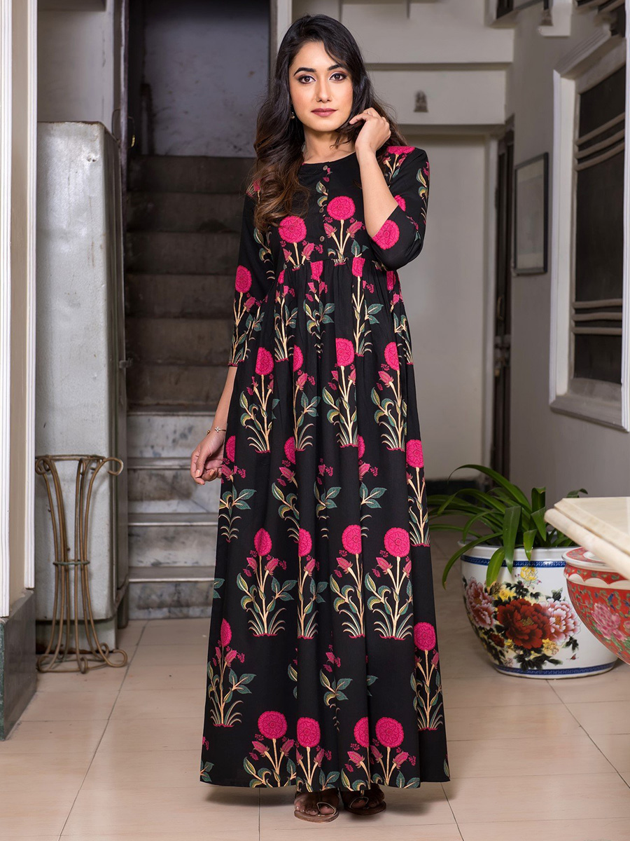 Black Maslin Silk Casual Printed Gown