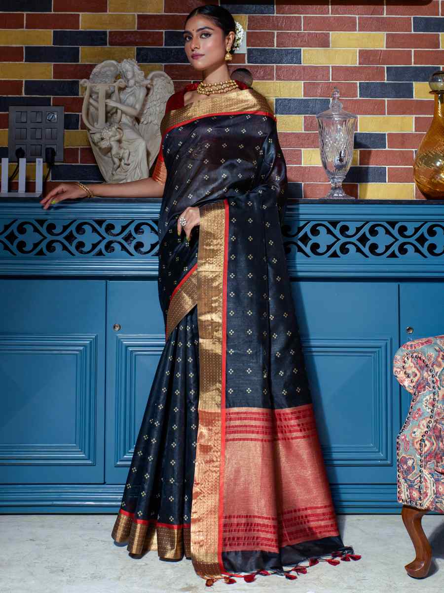 Black Paithani Silk Handwoven Wedding Festival Heavy Border Saree