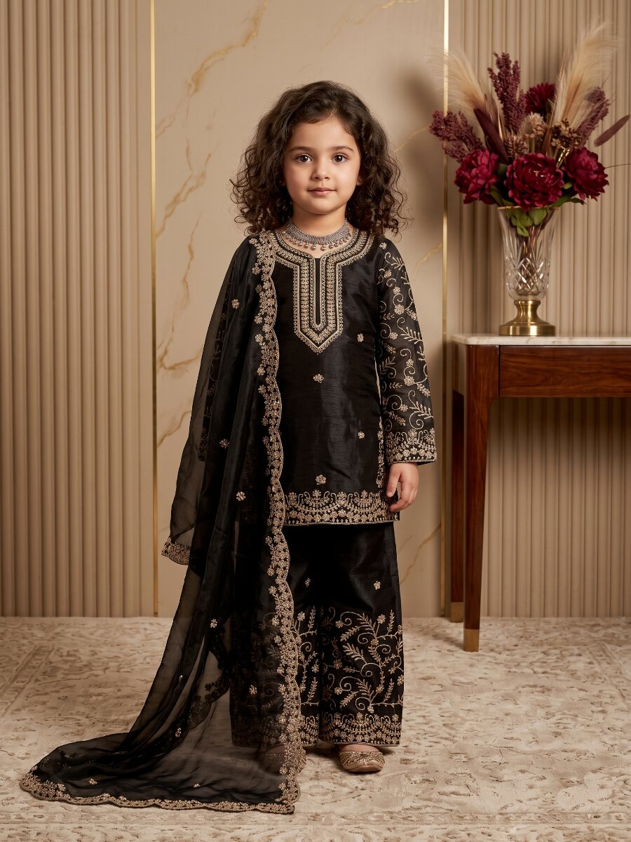 Black Pure gmy silk Embroidered Sequins Ethnic Casual Festival Party Wedding Salwars Girls Wear