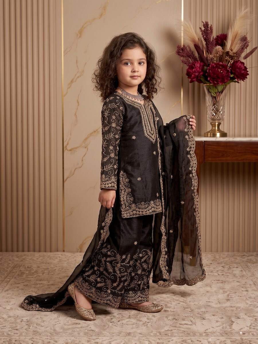 Black Pure gmy silk Embroidered Sequins Ethnic Casual Festival Party Wedding Salwars Girls Wear