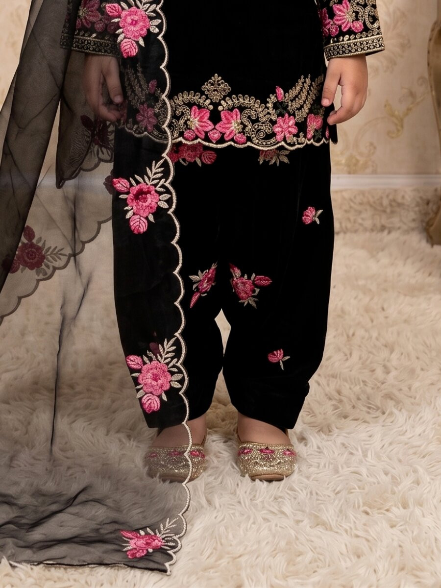 Black Pure Heavy Natural Crepe Embroidered Sequence Traditional Ethnic Casual Festival Party Wedding Salwars Girls Wear
