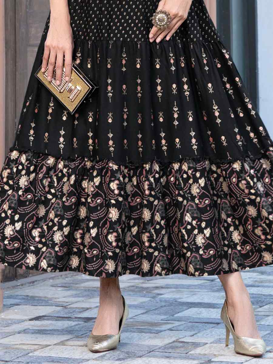 Black Pure Rayon 14kg Printed Festival Casual Gown