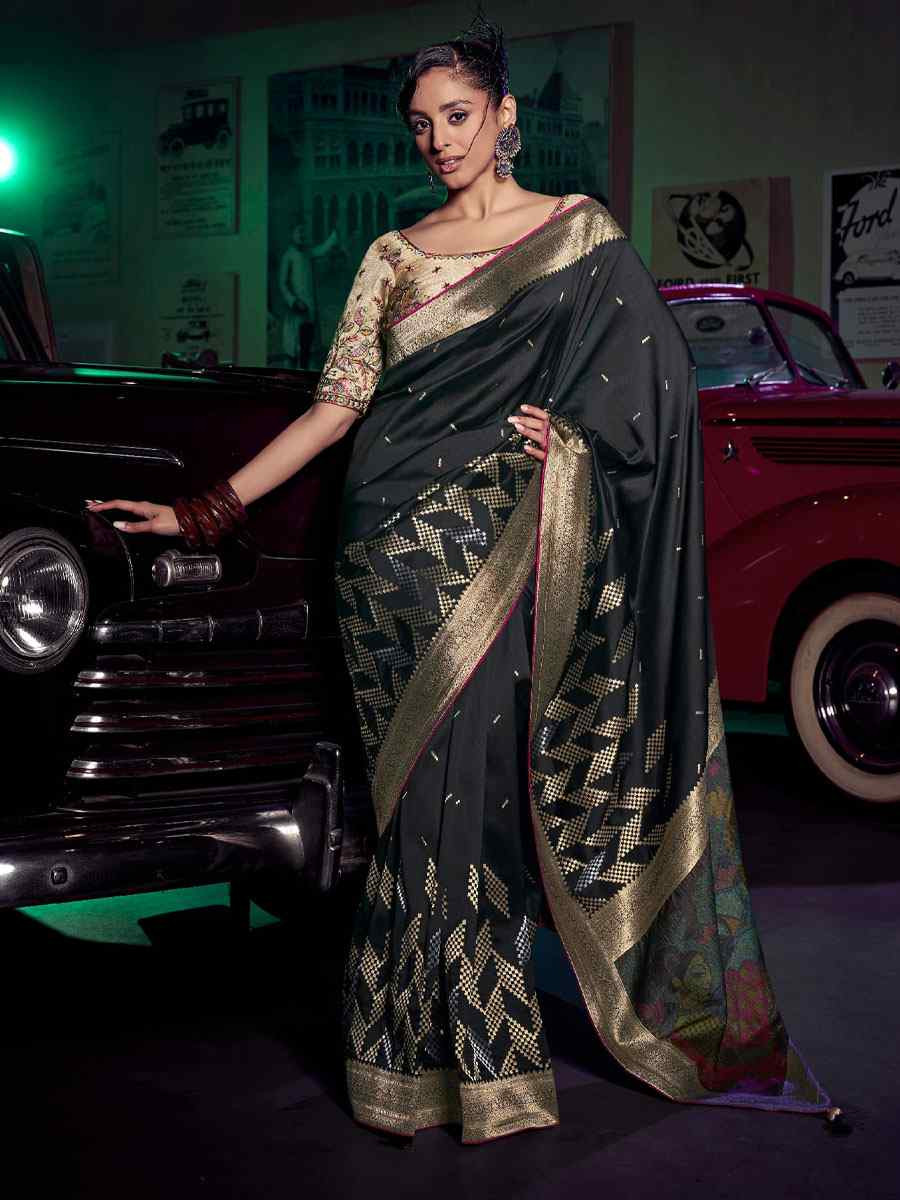 Black Pure Silk Printed Handwoven Traditional Bridal Reception Festival Wedding Fancy Heavy Border Sarees