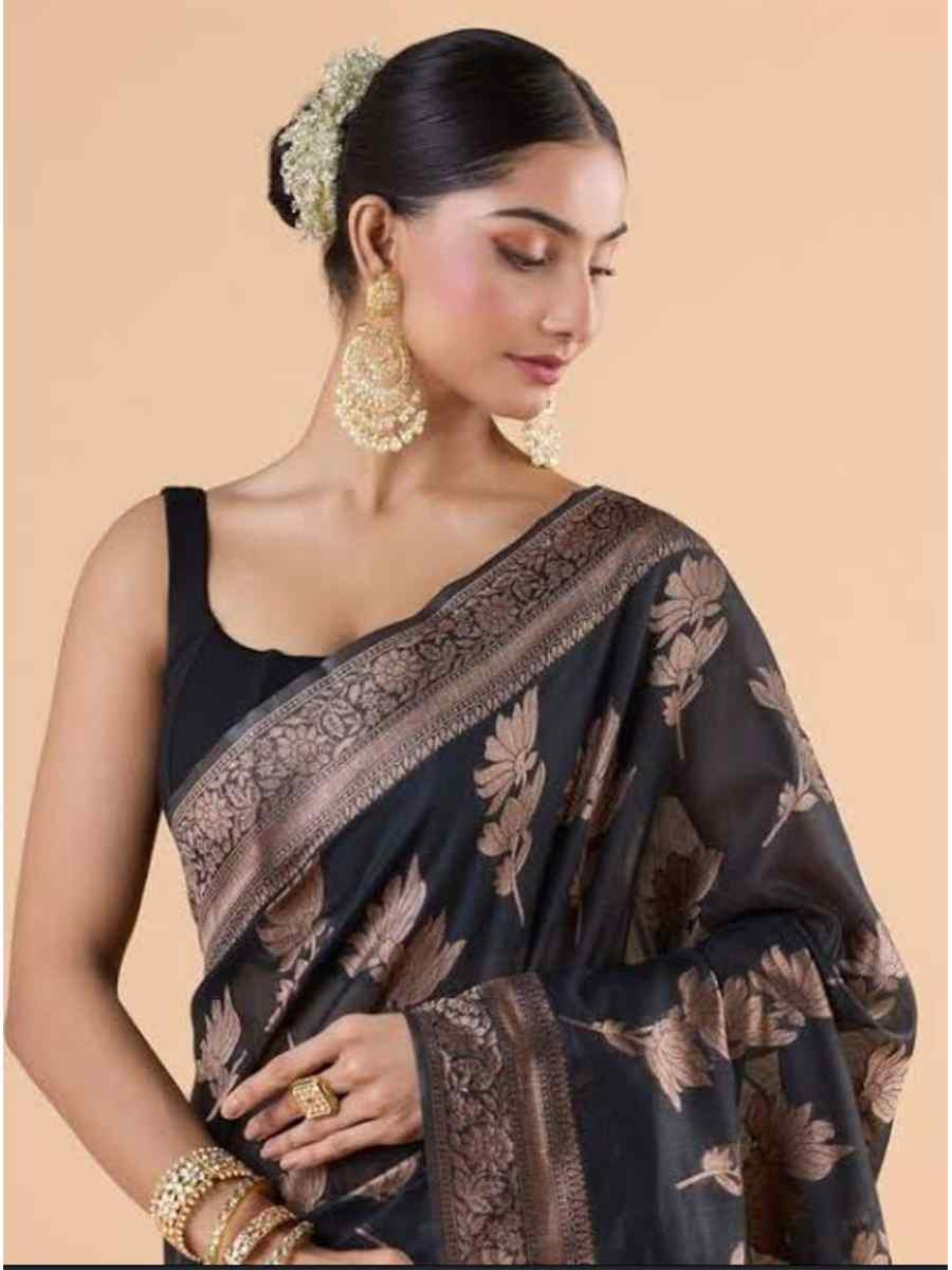 Black Silk Handwoven Festival Wedding Fancy Heavy Border Saree