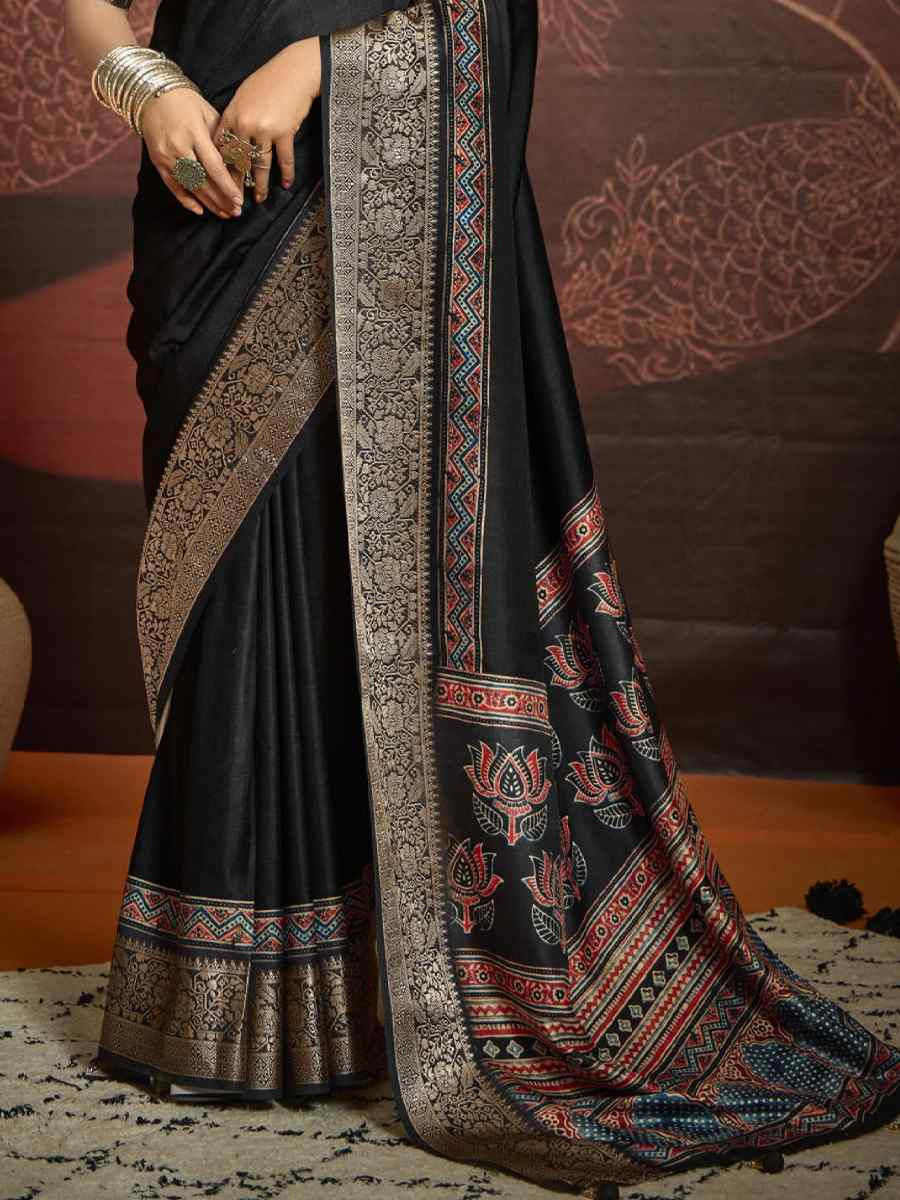 Black Silk Handwoven Festival Wedding Fancy Heavy Border Saree