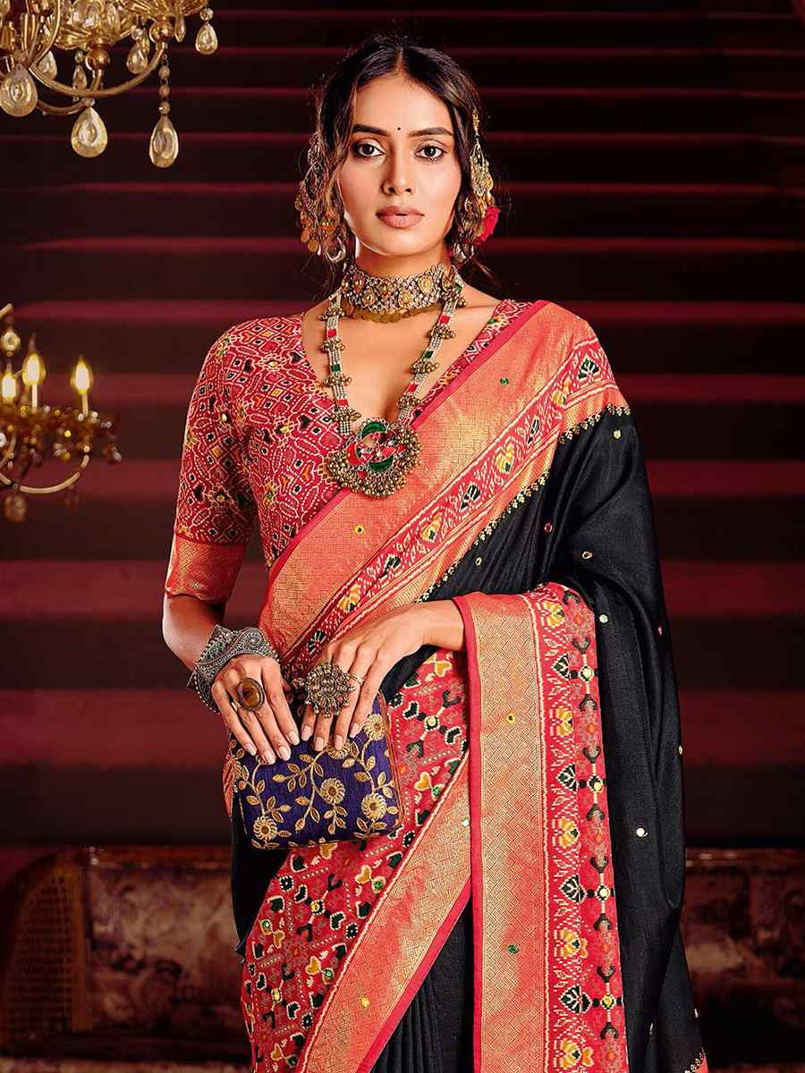 Black Silk Handwoven Festival Wedding Fancy Heavy Border Saree