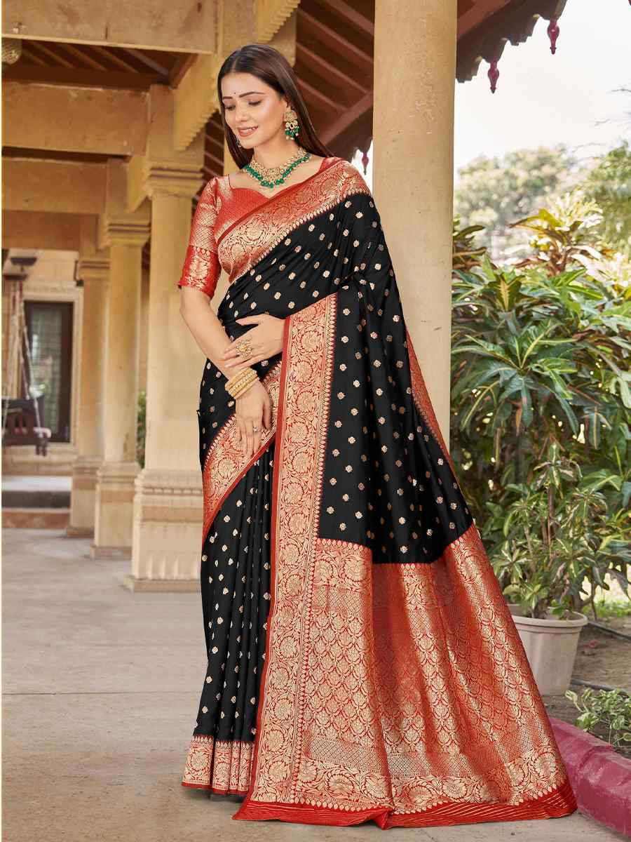 Black Silk Handwoven Festival Wedding Fancy Heavy Border Saree
