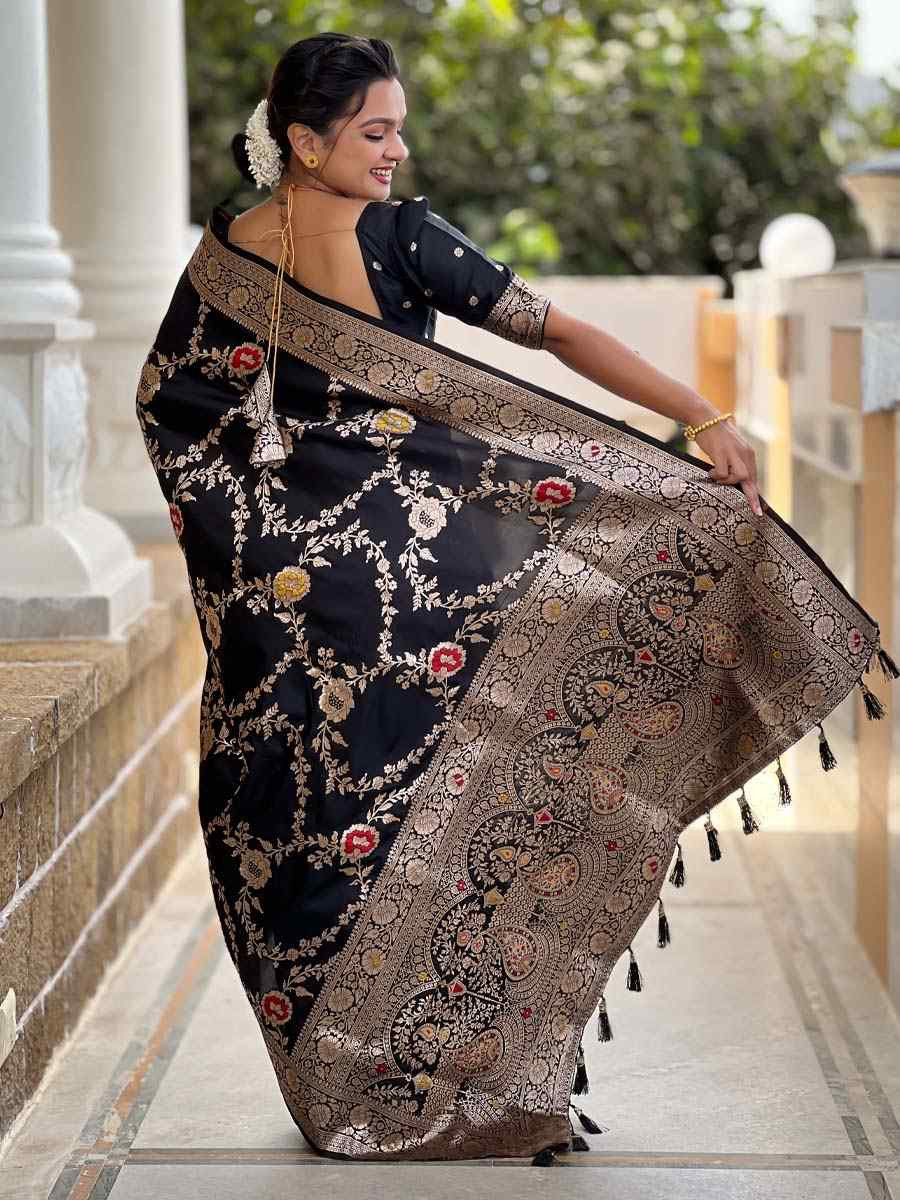 Black Soft Banarashi Silk Handwoven Festival Wedding Fancy Heavy Border Saree
