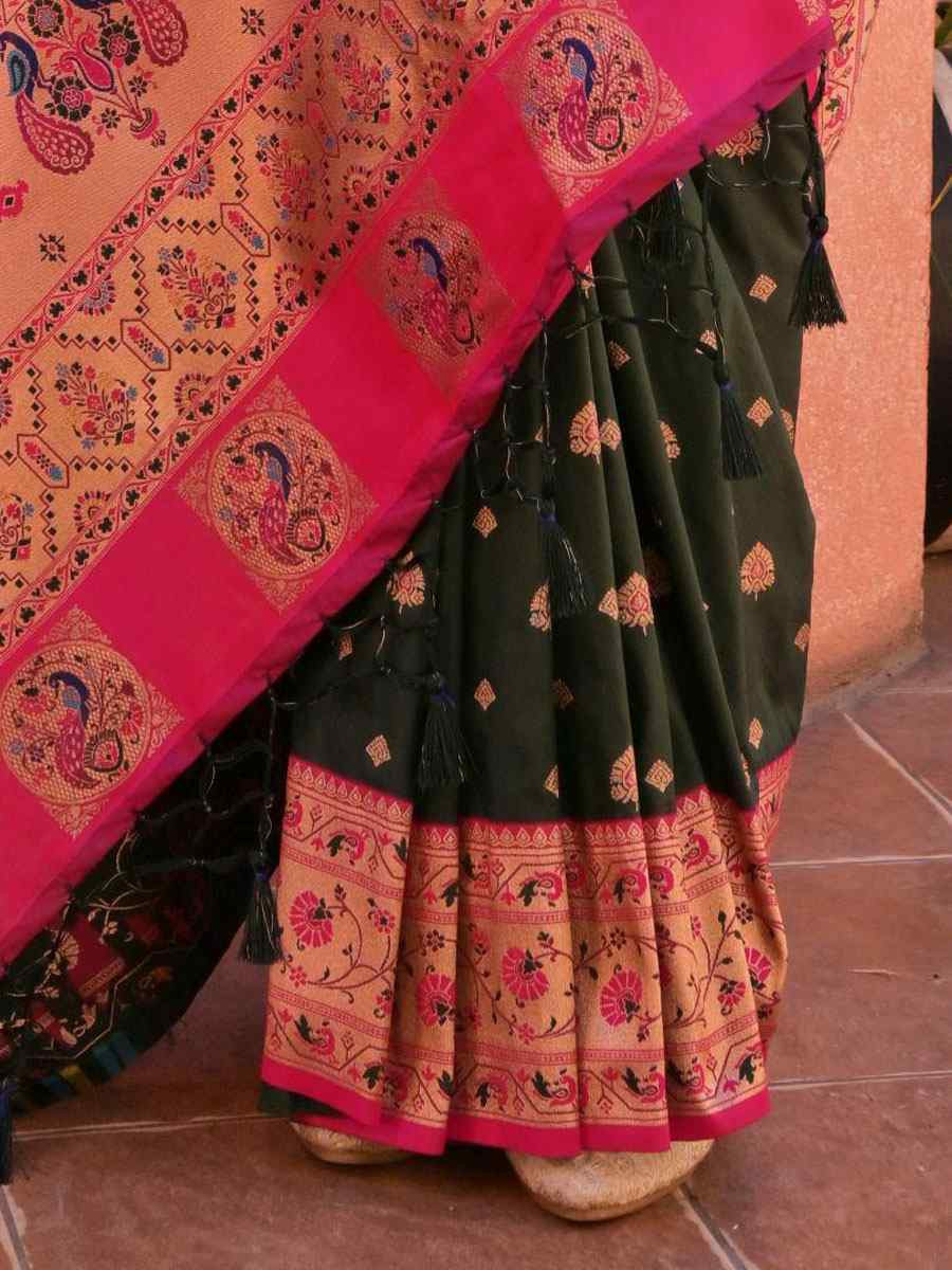 Black Soft Banarasi Silk Handwoven Casual Reception Festival Wedding Fancy Heavy Border Saree