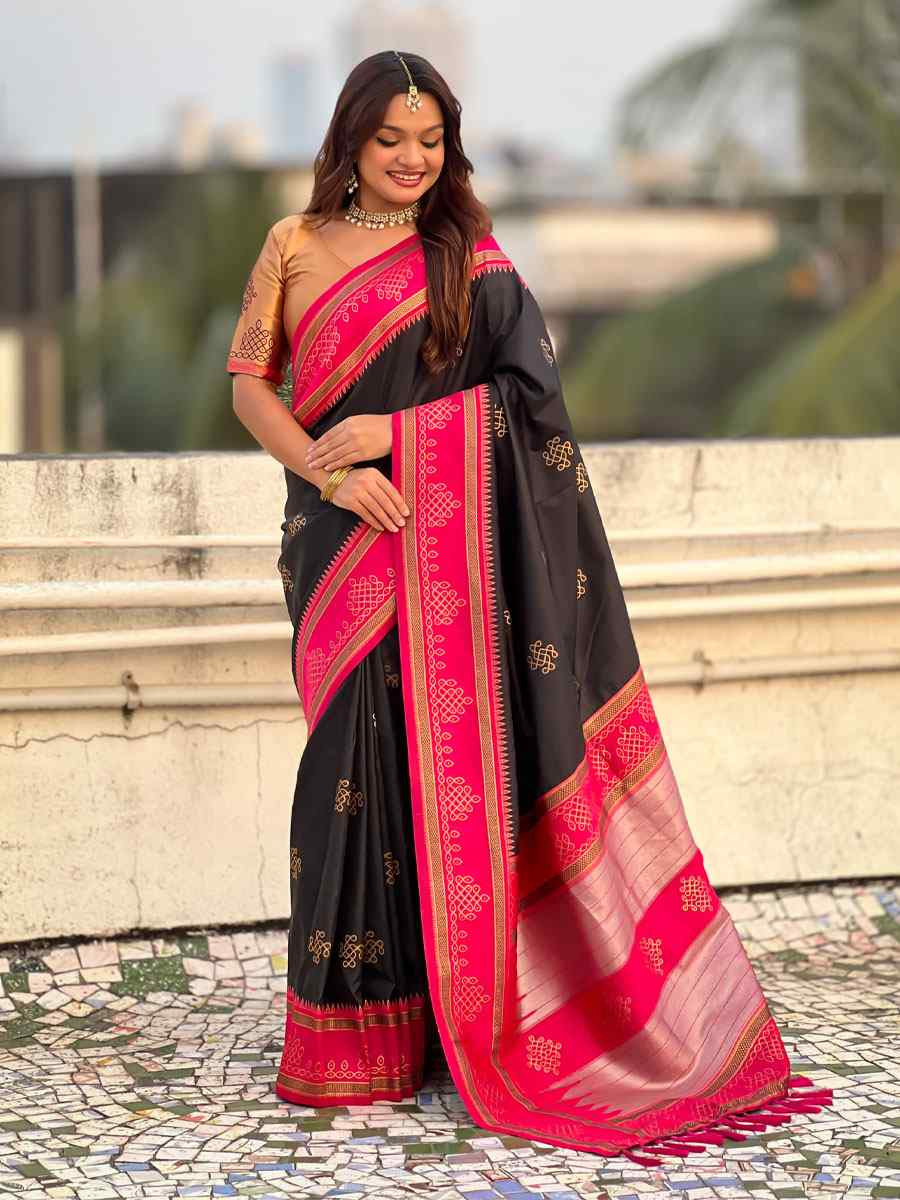 Black Soft Silk Handwoven Casual Reception Festival Wedding Fancy Classic Style Sarees