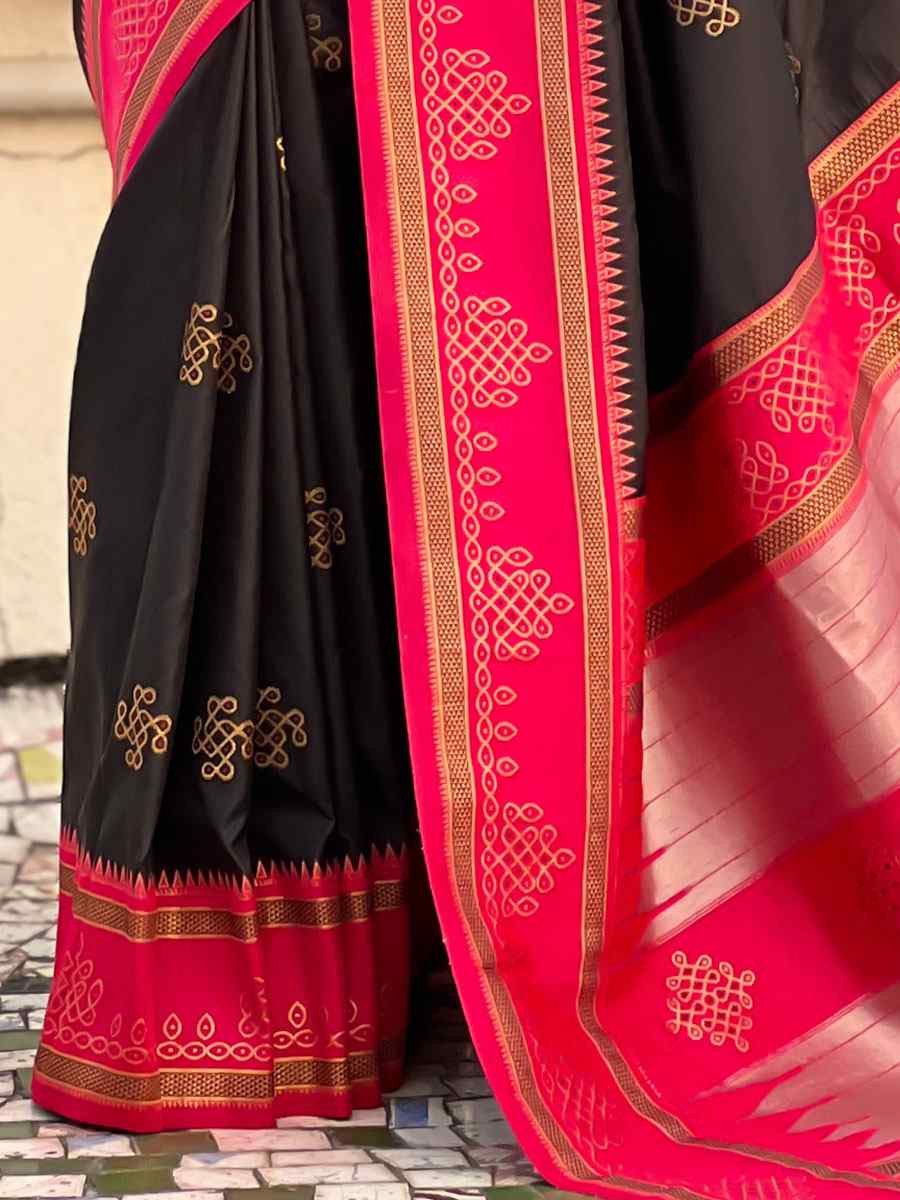 Black Soft Silk Handwoven Casual Reception Festival Wedding Fancy Classic Style Sarees