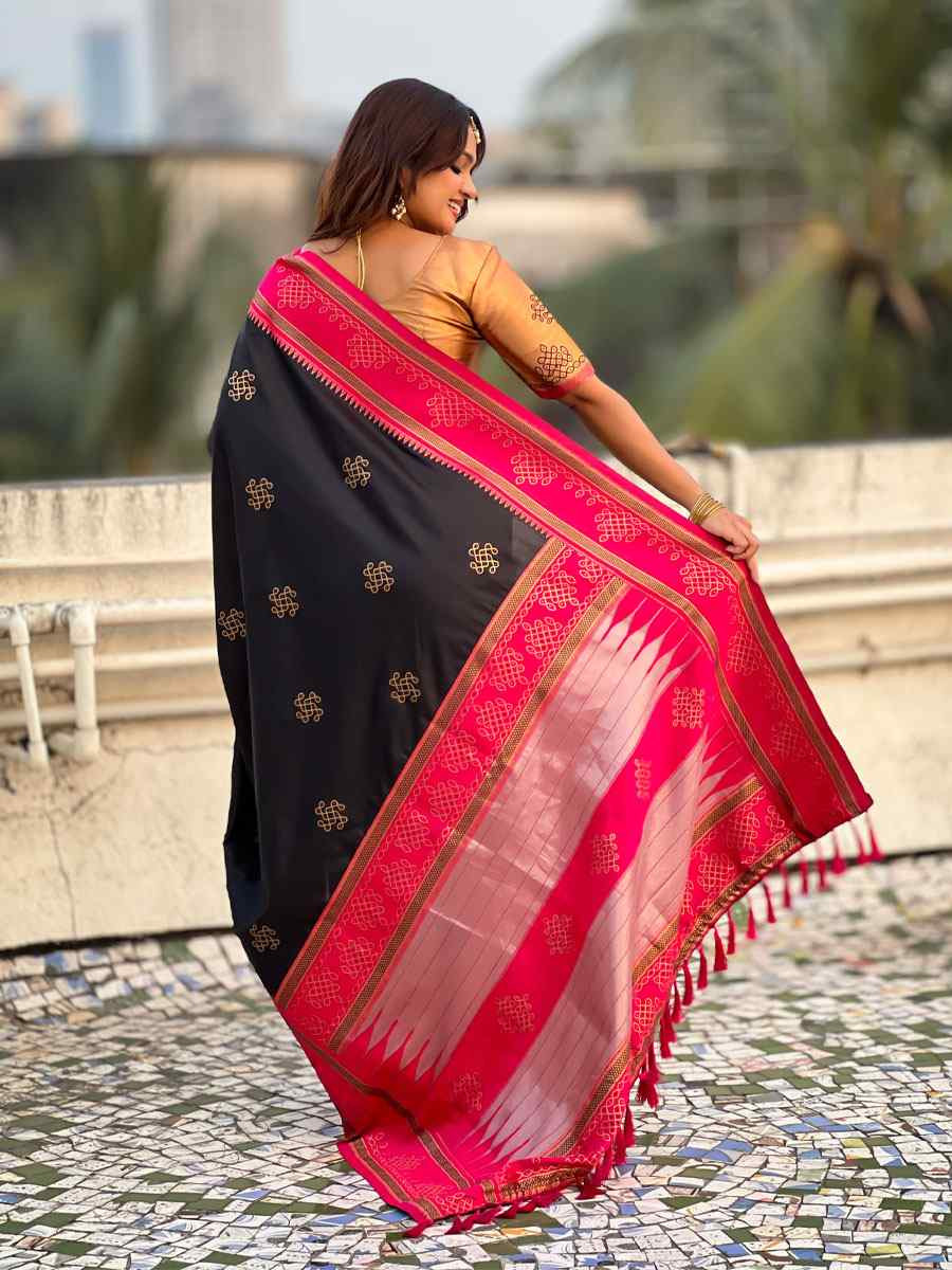 Black Soft Silk Handwoven Casual Reception Festival Wedding Fancy Classic Style Sarees